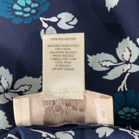 Loft floral top - Picture 6 of 6